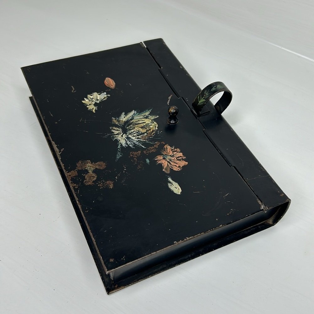 Vintage 🌸 Toleware Silent Butler Crumb Catcher Decorative Keepsake Jewelry Box